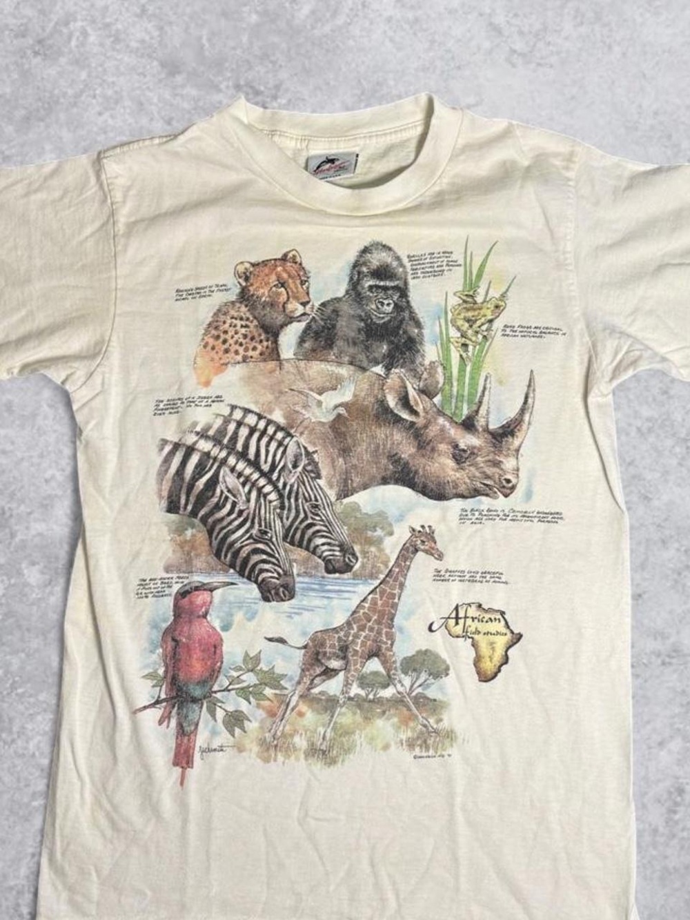Vintage 1991 Harlequin African Wildlife Single Stitch Nature Graphic Medium